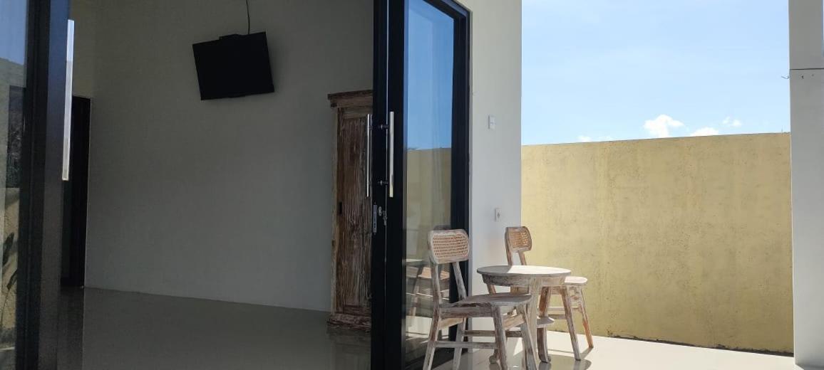 Amed Yudhadewata Hotel Kültér fotó