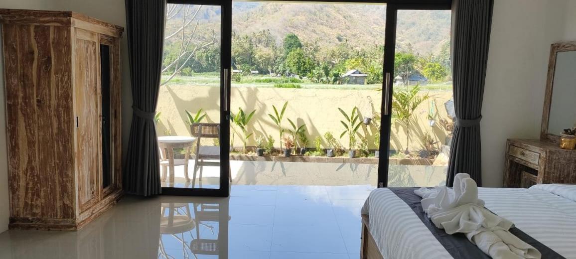 Amed Yudhadewata Hotel Kültér fotó