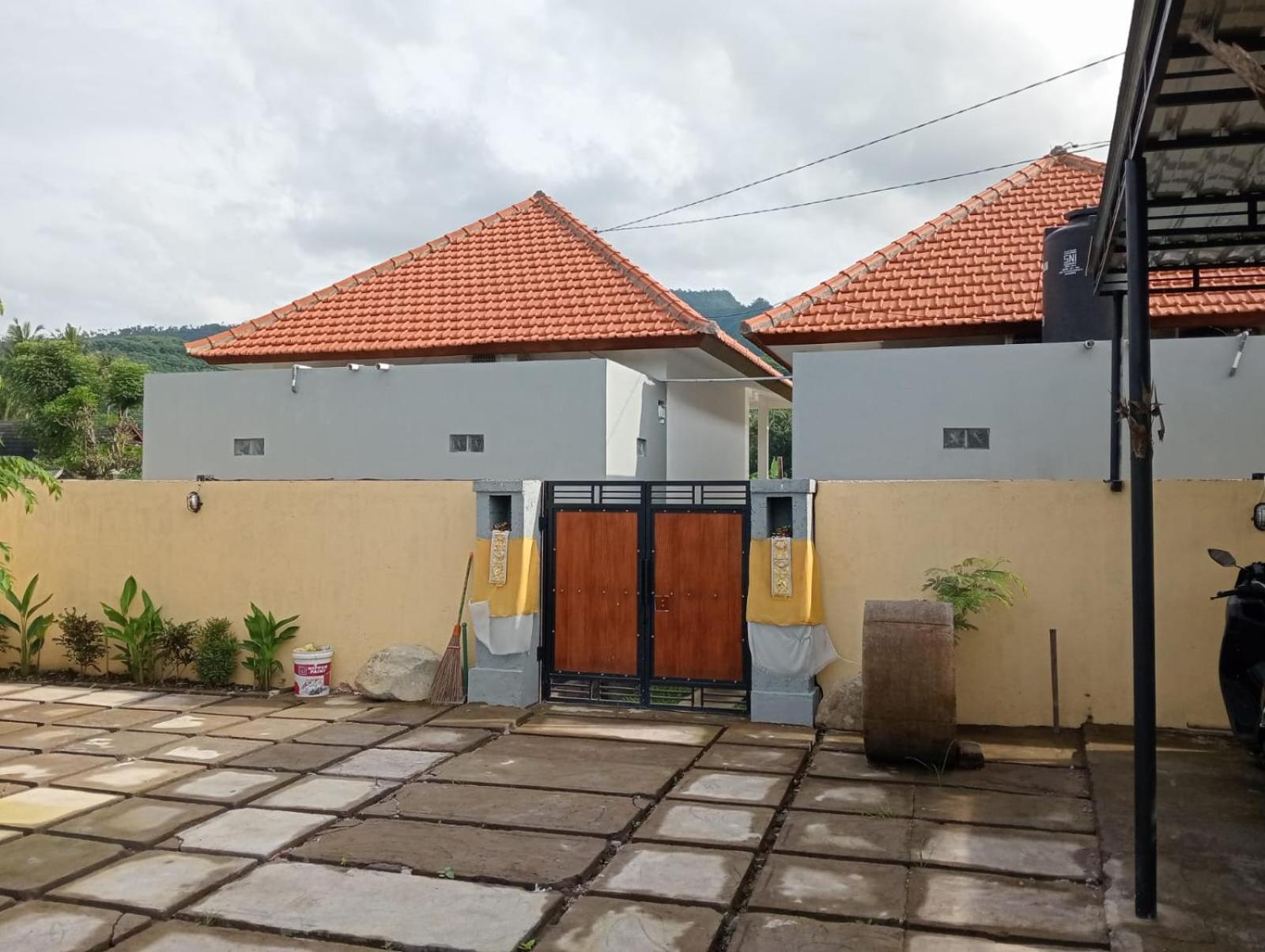 Amed Yudhadewata Hotel Kültér fotó